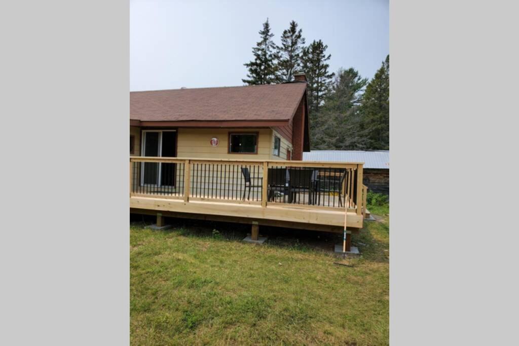 Вилла Michaels Bay Getaway On Manitoulin Island South Baymouth Экстерьер фото